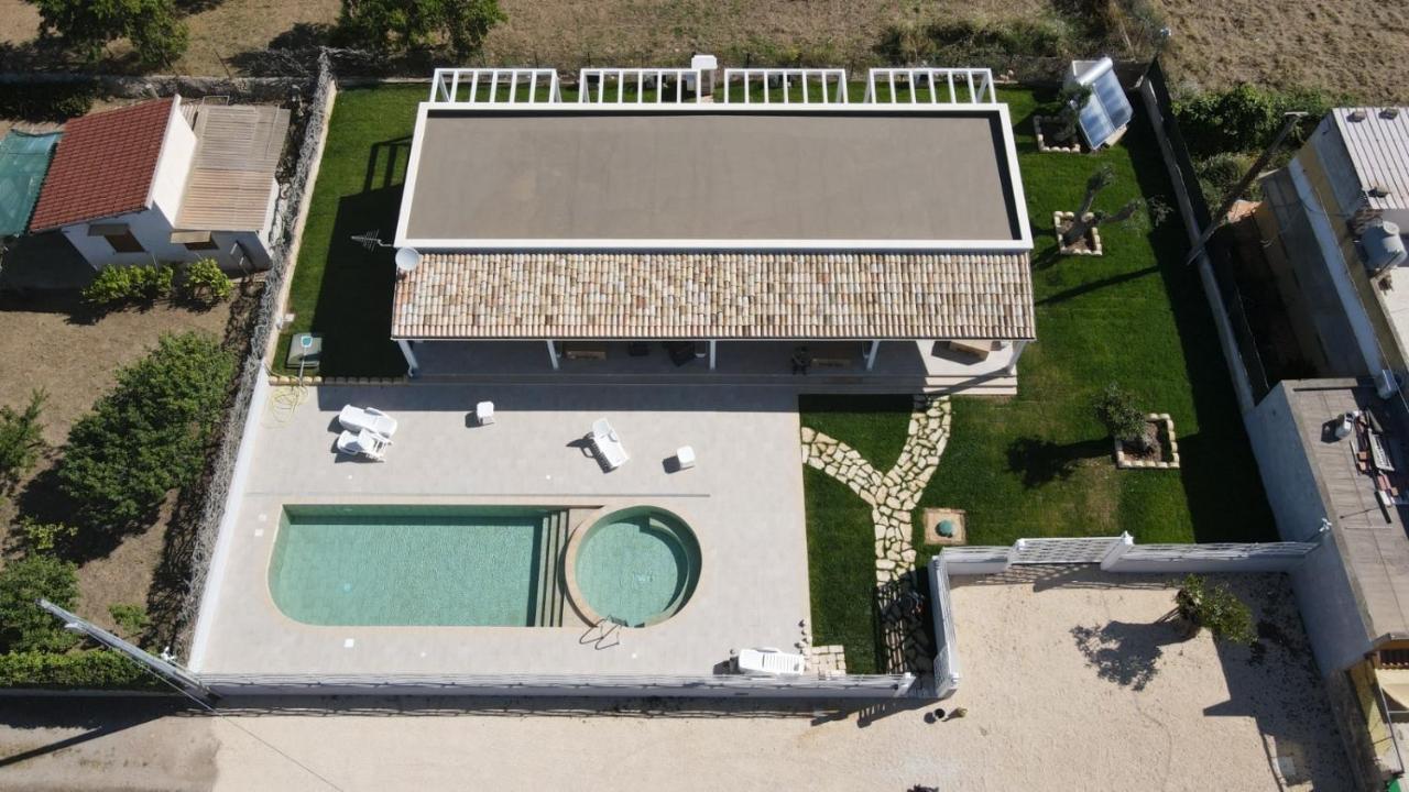 Perladelmare Aparthotel Avola Exterior photo